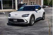 $28460 : Genesis GV60 2023 AWD Advanc thumbnail