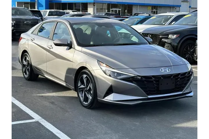 $17999 : Hyundai ELANTRA 2023 SEL 4dr image 5