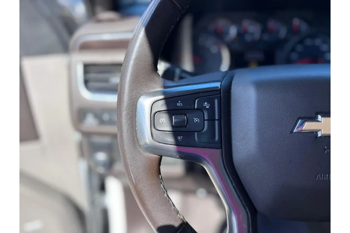 2021 Tahoe 2WD LT image 9