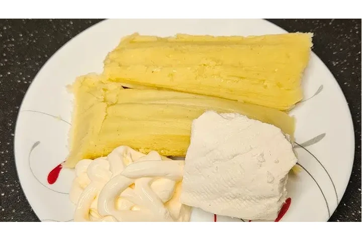 Tamal de Elote image 3