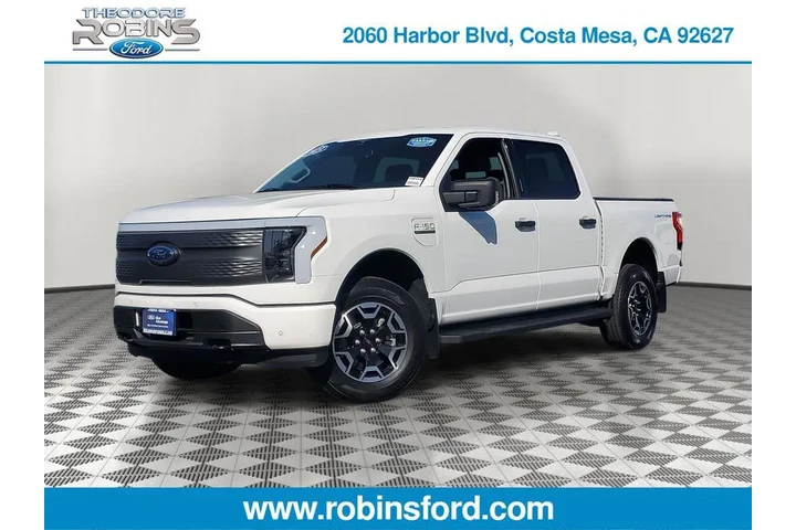 $37899 : Ford F-150 Lightning 2023 AW image 1