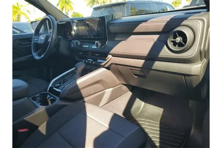 $27990 : Chevrolet Colorado 2025 4x2 image 9