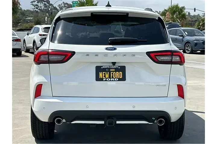 $30000 : Ford Escape 2024 AWD ST-Line image 5