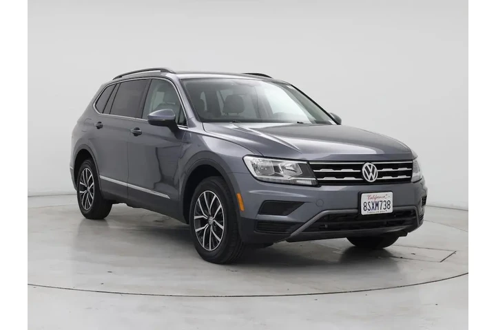 $17998 : Volkswagen Tiguan 2020 SE 4d image 1