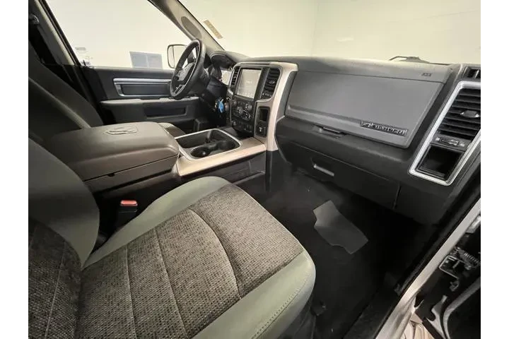 $23981 : Ram 1500 2017 4x4 Big Horn 4 image 9