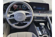 $22900 : Hyundai ELANTRA Hybrid 2025 thumbnail