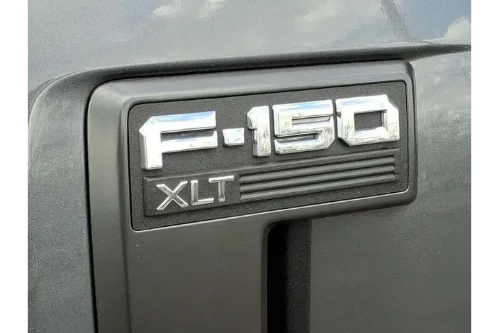 $39737 : Ford F-150 2023 4x4 Lariat 4 image 9