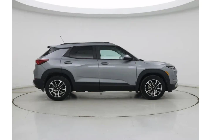 $23998 : Chevrolet Trailblazer 2024 L image 7