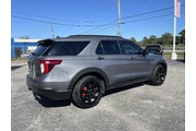 $28362 : Ford Explorer 2021 AWD ST 4d thumbnail