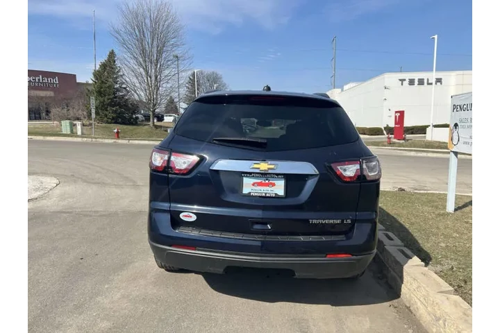 $7490 : 2016 Traverse LS image 5