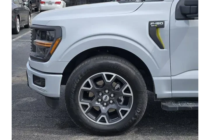 $39891 : Ford F-150 2025 4x2 STX 4dr image 9