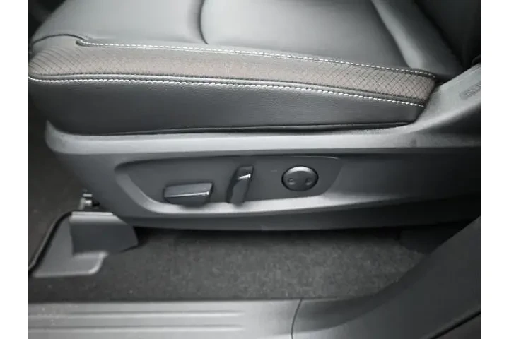 $38594 : Nissan Pathfinder 2025 SL 4d image 7