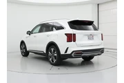 $36998 : Kia Sorento Plug-In Hybrid 2 thumbnail