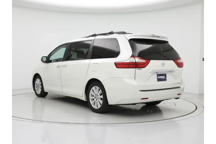 $26998 : Toyota Sienna 2017 XLE 7-Pas image 2