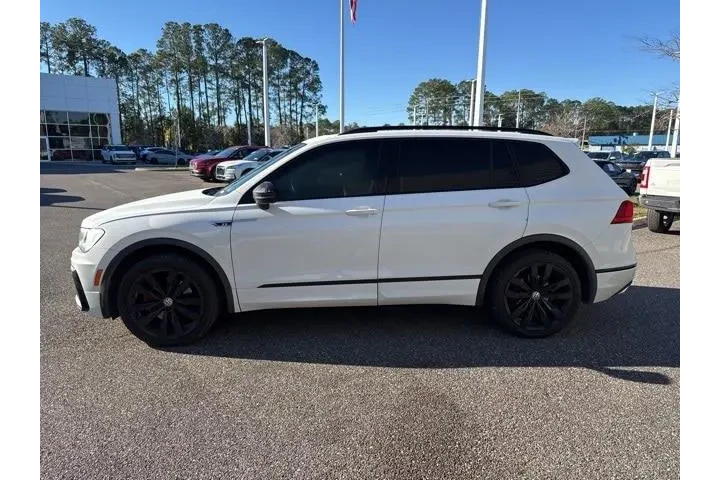 $19515 : Volkswagen Tiguan 2021 SE 4d image 6