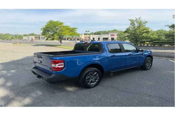 $30990 : Ford Maverick 2025 AWD XLT 4 image 7