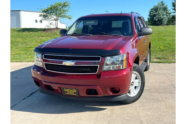 $8999 : 2010 Tahoe LS 4WD image 4
