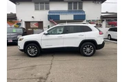 2019 Cherokee Latitude Plus en North Dakota