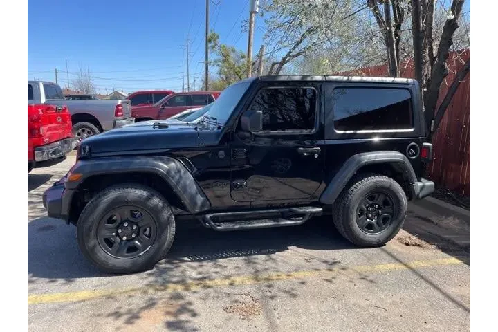 $22028 : Jeep Wrangler 2022 4x4 Sport image 8