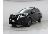 $27998 : Nissan Pathfinder 2022 SV 4d thumbnail