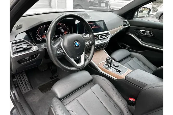 $22995 : BMW 3 Series 2021 AWD 330i x image 9