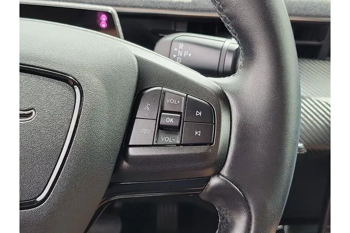 $39219 : Ford Mustang Mach-E 2025 Pre image 9