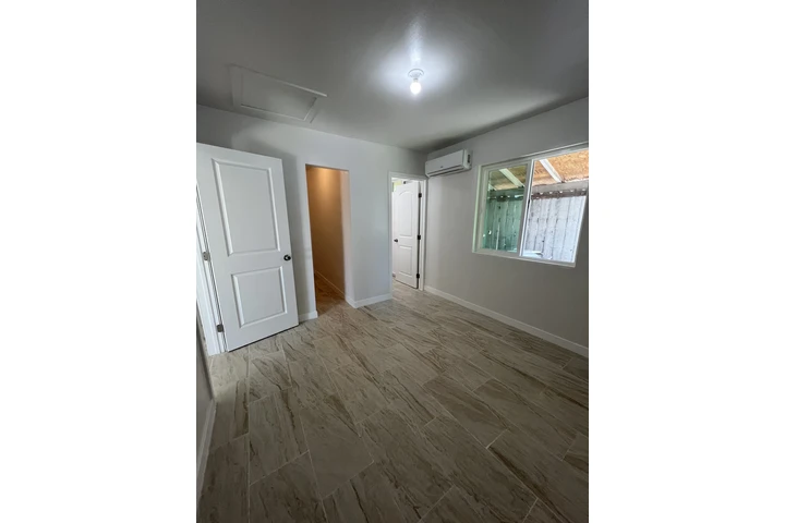 $2000 : Casa en Renta image 5