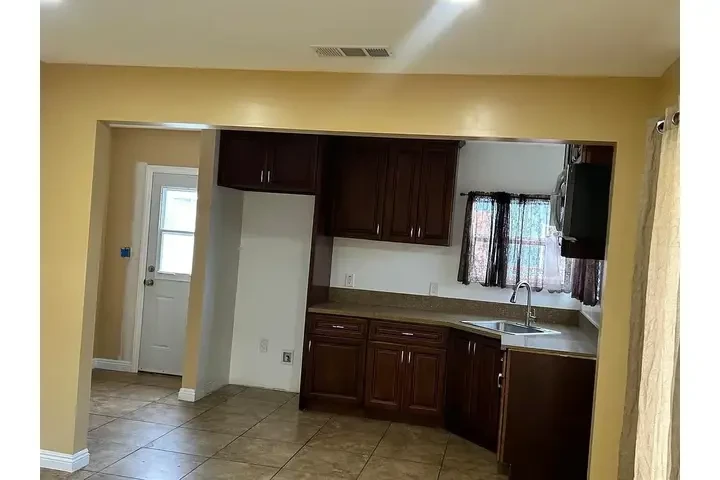 $1600 : LYNWOOD-RENTO CASA 3 RECÁM💧🛜 image 2