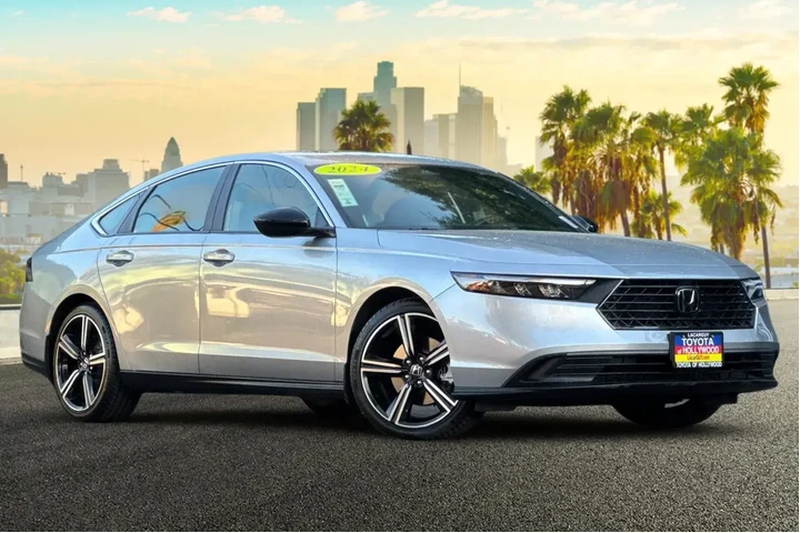 $25299 : Honda Accord Hybrid 2024 Spo image 2