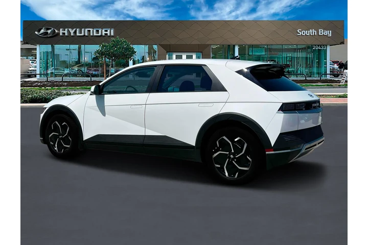 $22998 : Hyundai IONIQ 5 2024 SE 4dr image 4