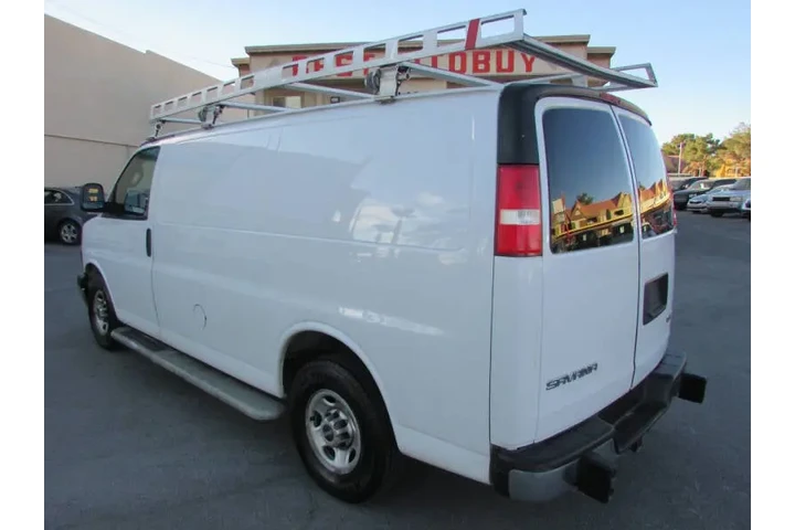 $11995 : 2018 GMC Savana 2500 image 6