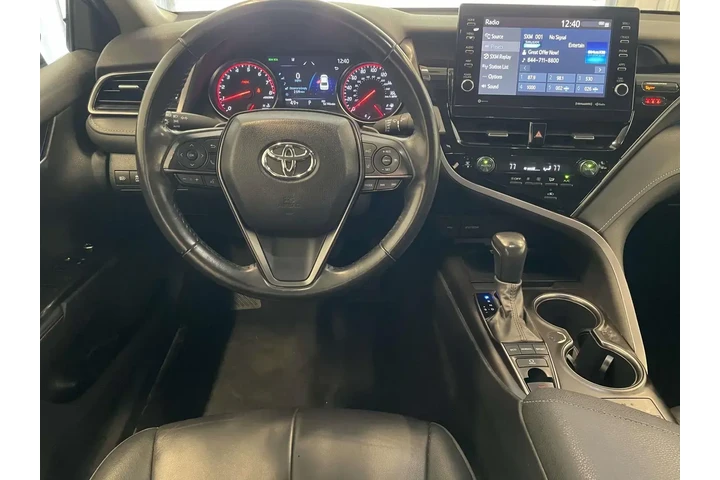 $29997 : Toyota Camry 2024 XSE 4dr Se image 3