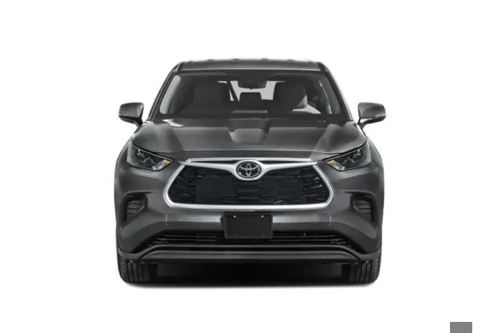 Toyota Highlander 2024 LE 4d image 4