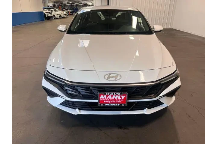 $19947 : Hyundai ELANTRA 2024 SE 4dr image 8