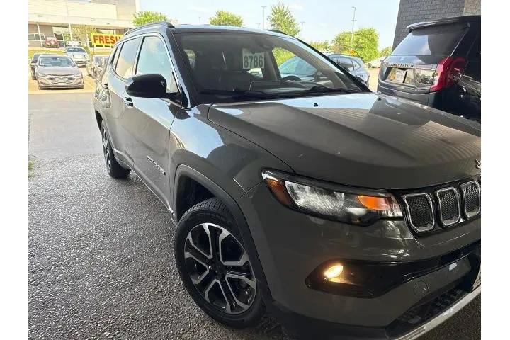 $22207 : Jeep Compass 2022 4x4 High A image 10