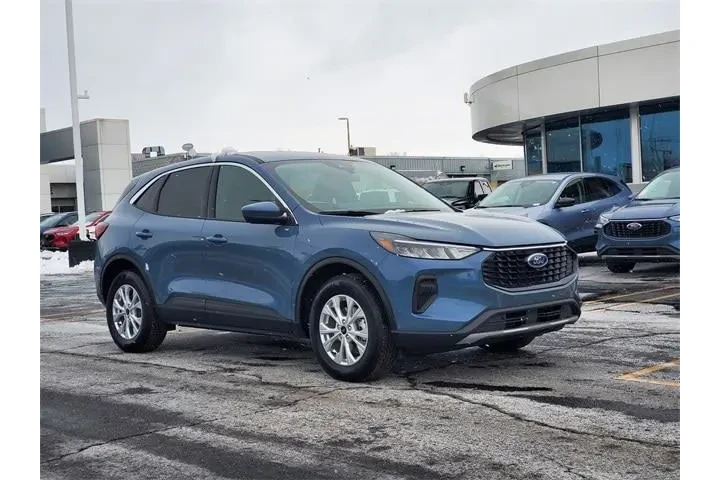 $23900 : Ford Escape 2023 AWD Active image 1