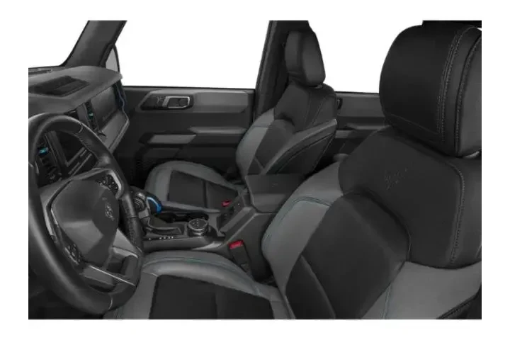 $31834 : Ford Bronco 2022 4x4 Black D image 9