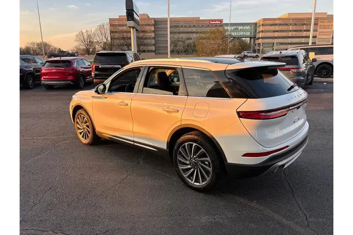 $35985 : Lincoln Corsair 2023 Reserve image 5