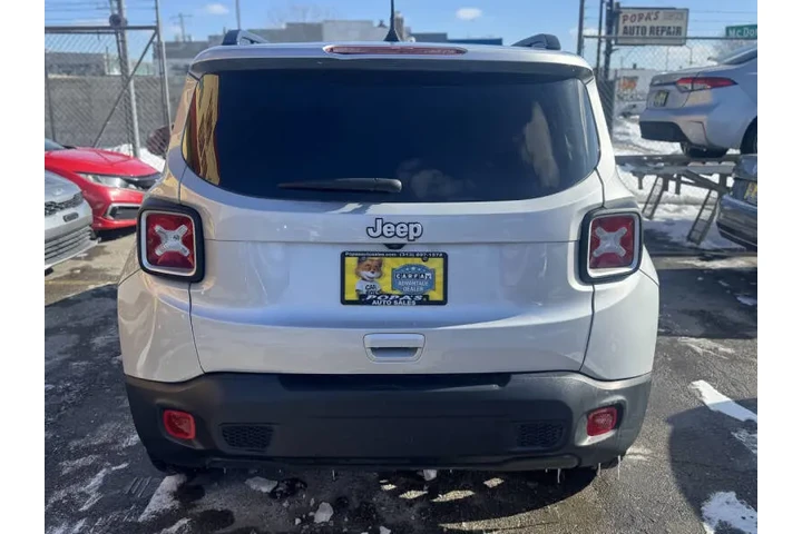 $15995 : 2021 Renegade Latitude image 7