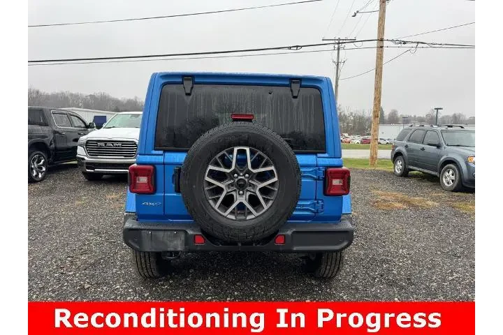 $28988 : Jeep Wrangler 2023 4x4 Sahar image 3