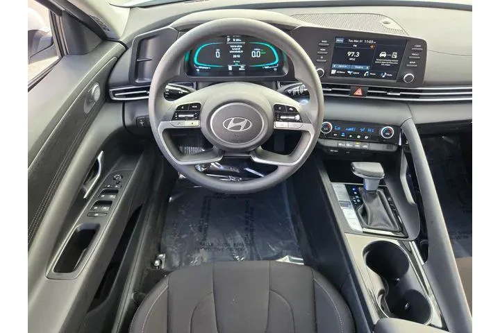 $25383 : Hyundai ELANTRA Hybrid 2025 image 8