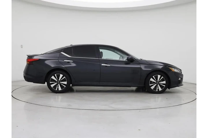 $16998 : Nissan Altima 2021 2.5 SV 4d image 7