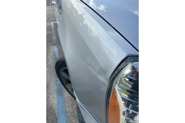 $7590 : Cadillac Escalade ESV 2011 A image 4