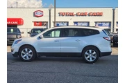 $16472 : 2017 Traverse Premier thumbnail