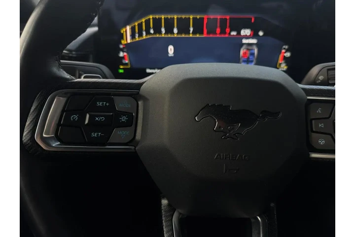 2024 Mustang GT Premium Coupe image 10