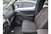 $13800 : 2020 Frontier SV thumbnail