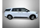 $23495 : Kia Carnival 2022 LX 4dr Min thumbnail