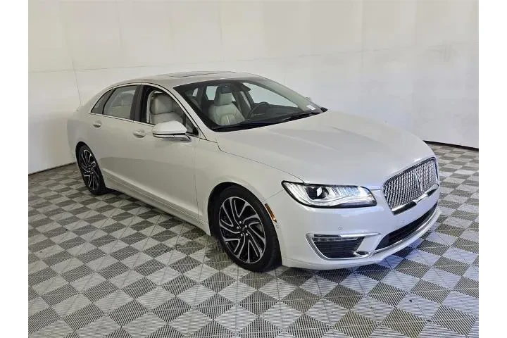 $23988 : Lincoln MKZ 2020 Reserve 4dr image 2