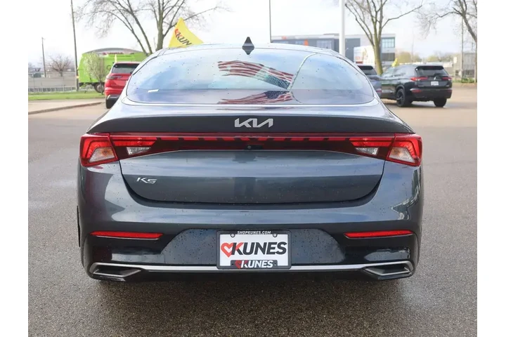 $15877 : Kia K5 2022 LXS 4dr Sedan image 8