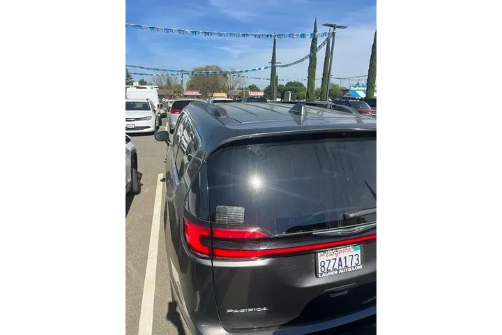 $17988 : Chrysler Pacifica 2021 Touri image 7